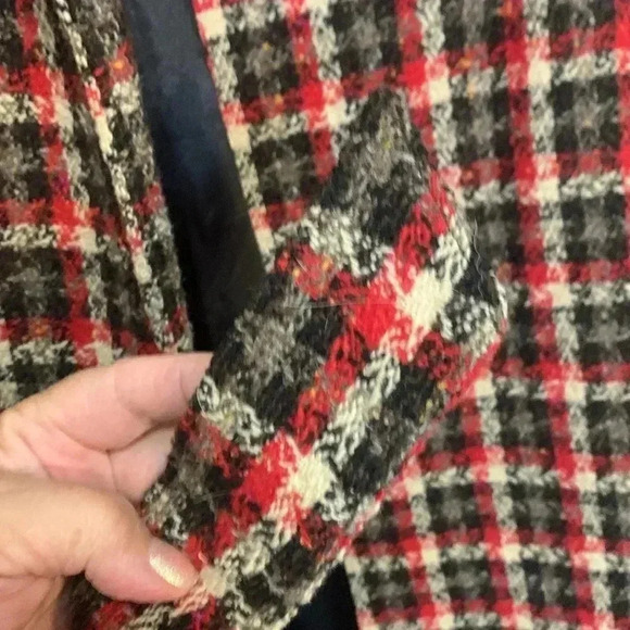 Vintage Old Navy Plaid Fall Long Coat with Belt, Fully Lined, 2 Deep Pockets - Picture 15 of 15